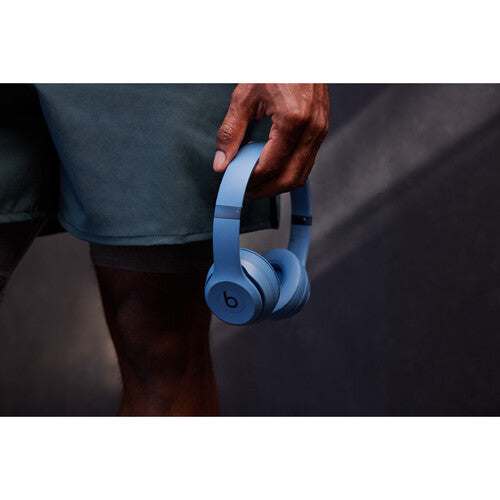 سماعات رأس لاسلكية على الأذن Beats Solo 4
