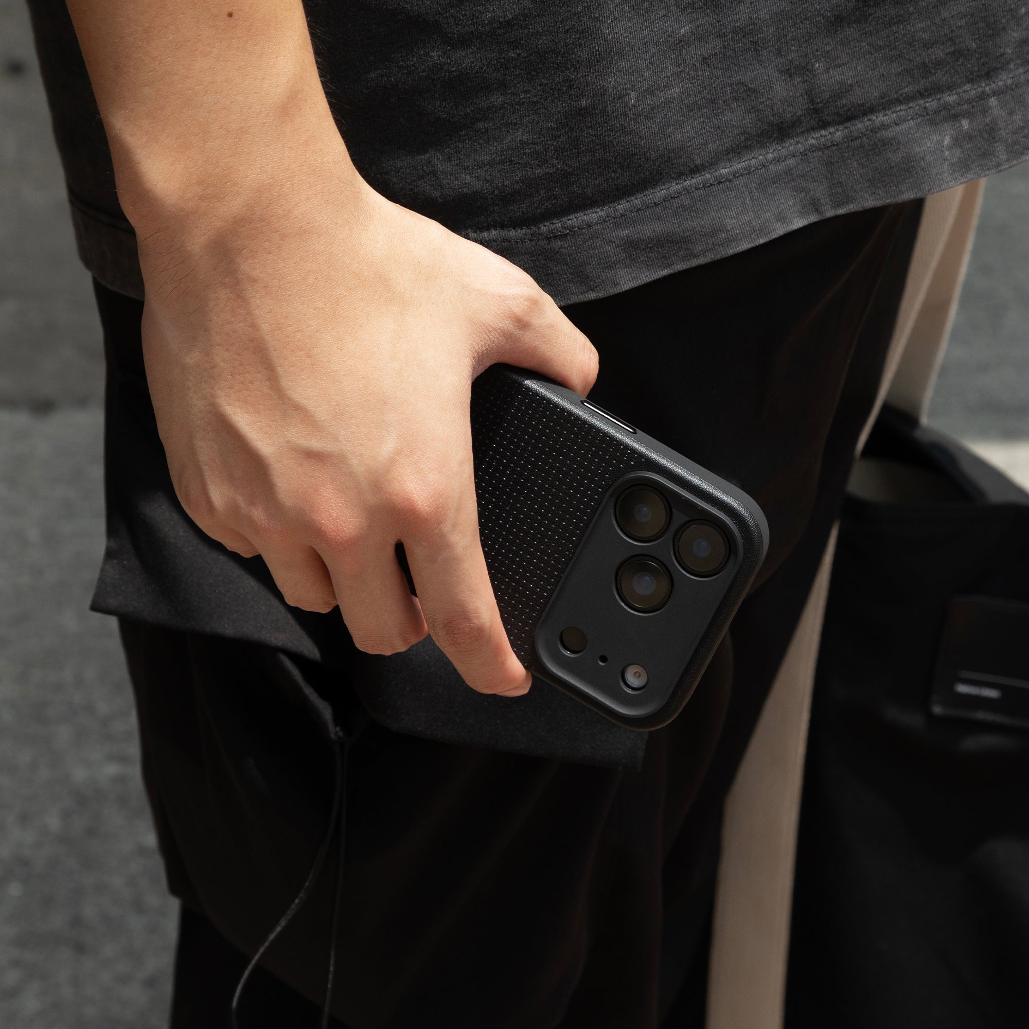 جراب Native Union Active Case for iPhone 17 Pro & Pro Max