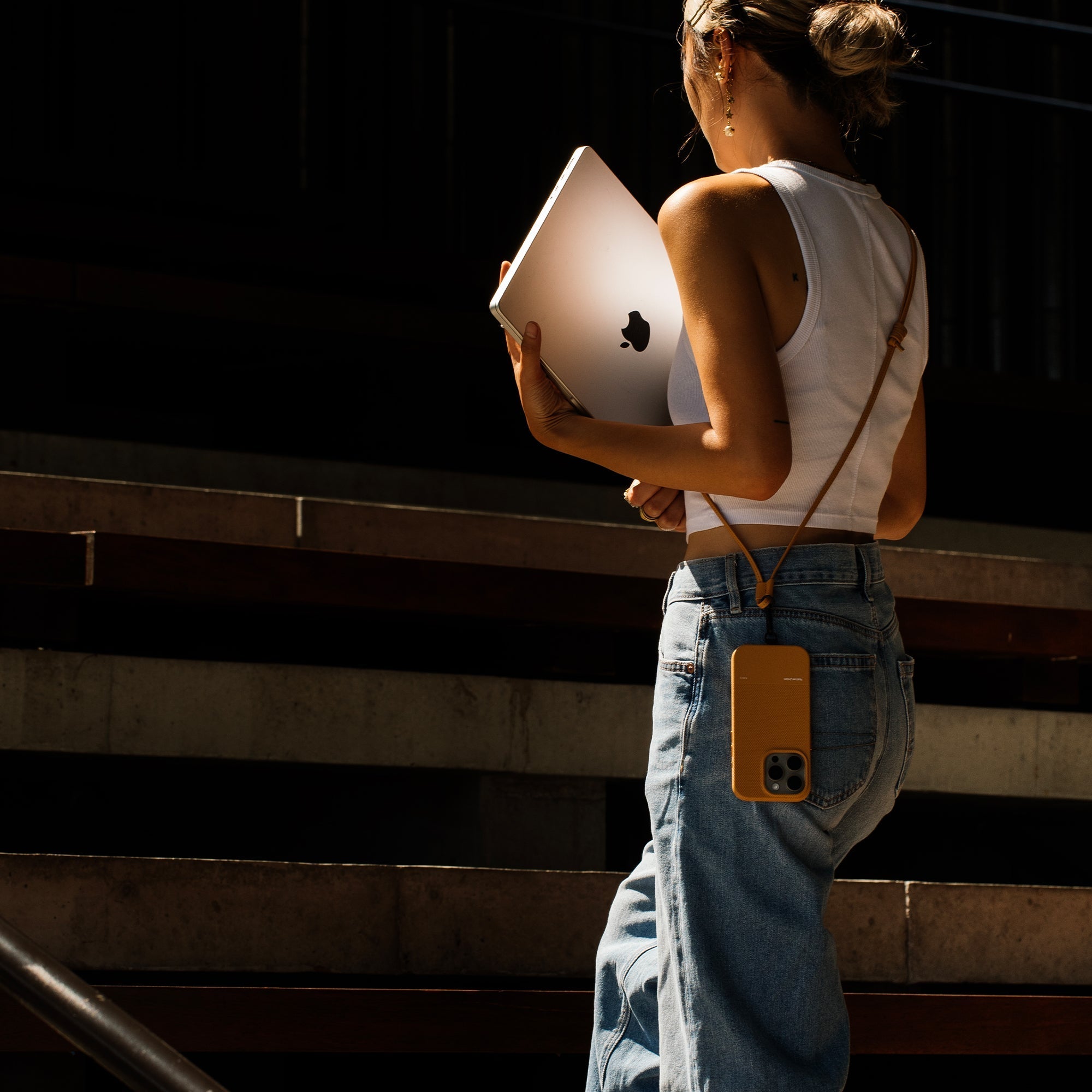 Native Union (Re)Classic Sling