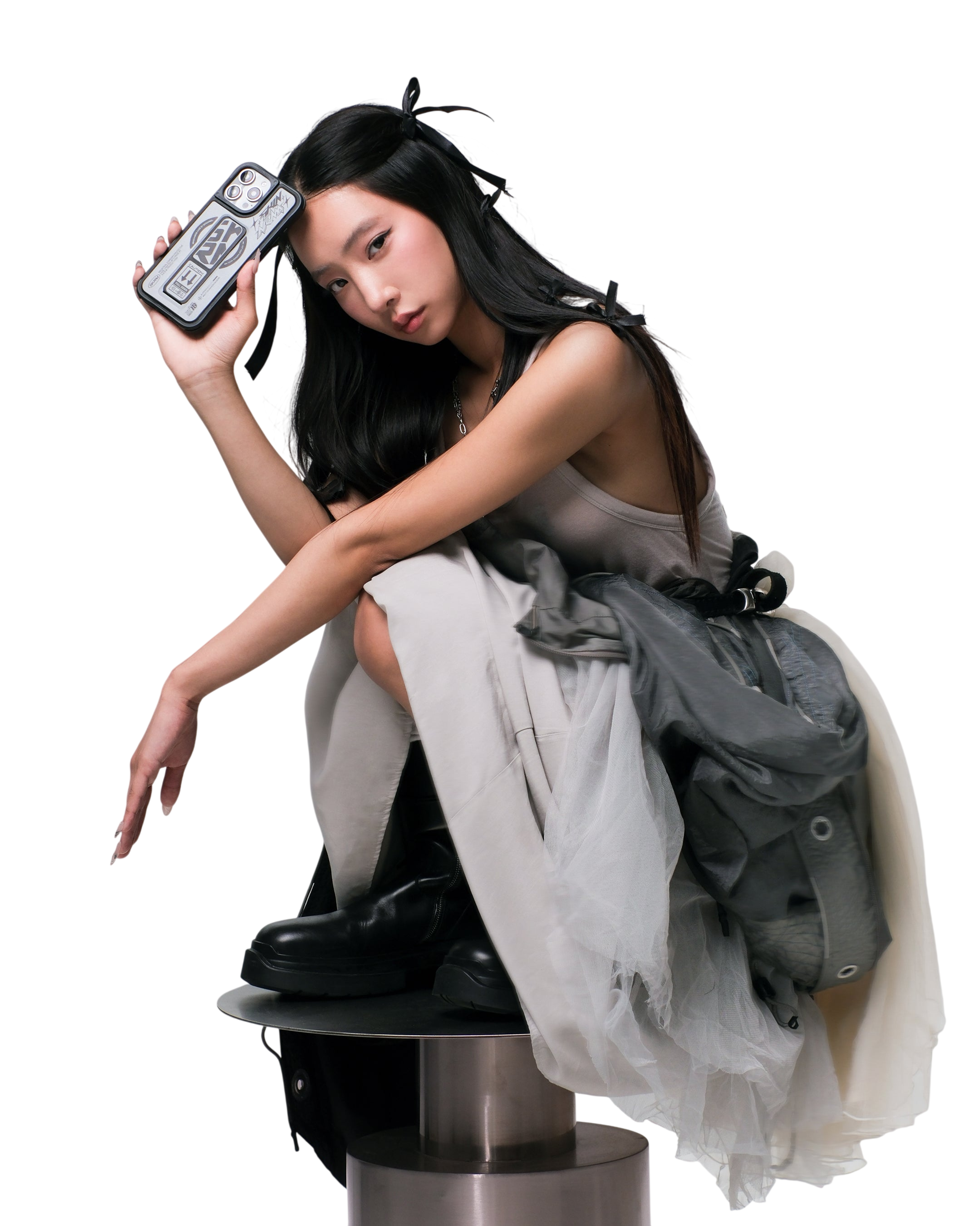 غلاف شحن مغناطيسي مع حامل لآيفون 16 برو ماكس من سكينارما كيرا كوباى