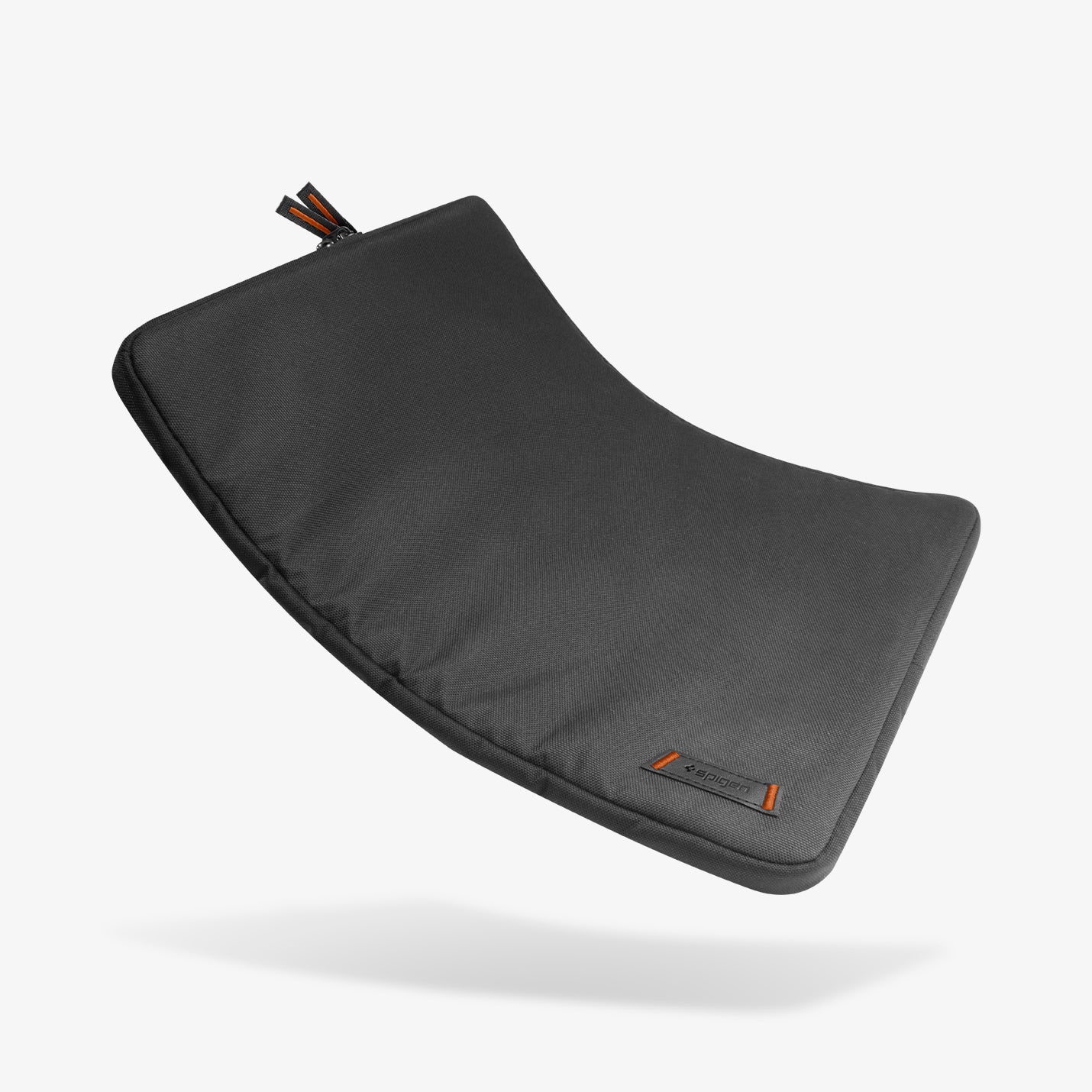 حقيبة Spigen Basic Laptop Pouch 14"
