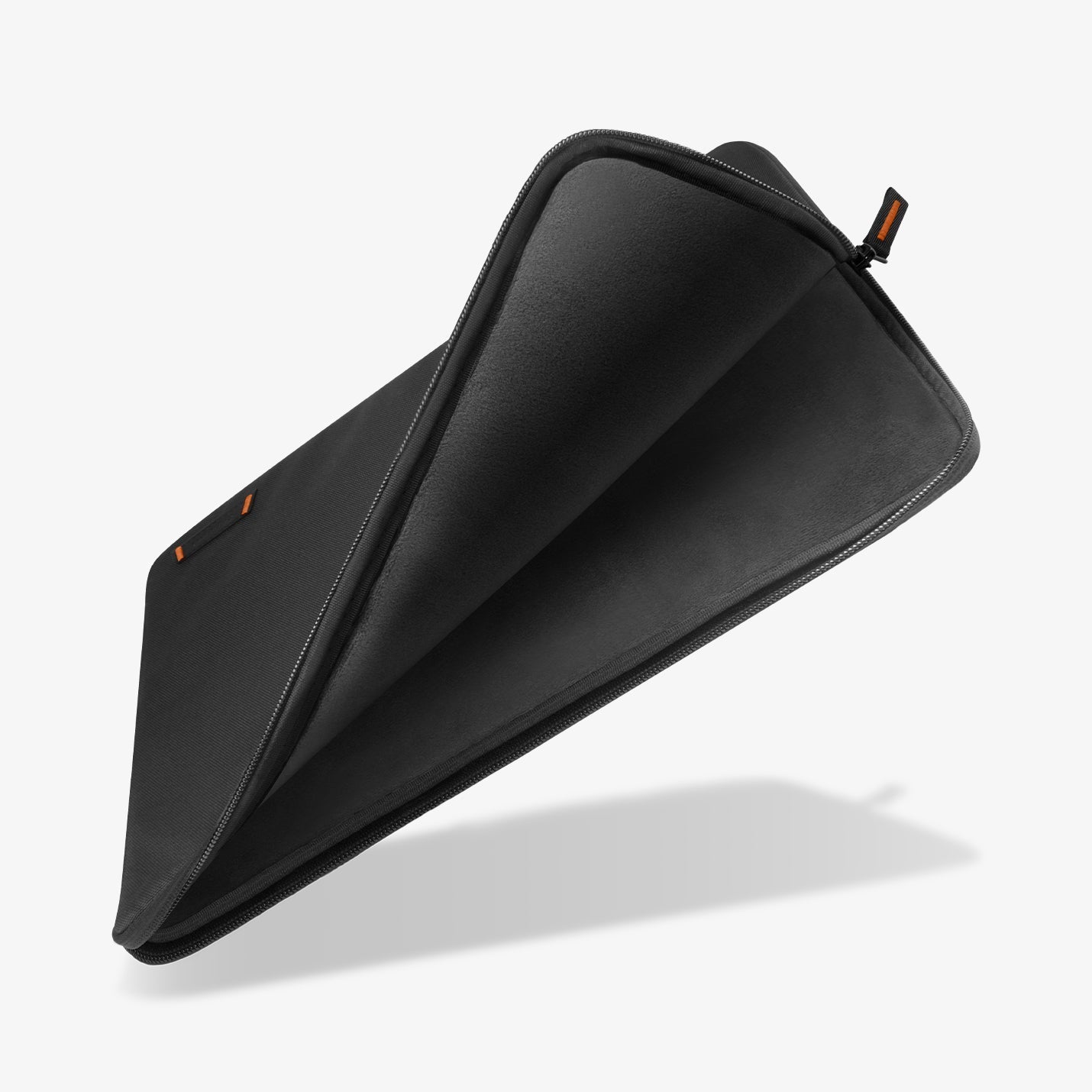 حقيبة Spigen Basic Laptop Pouch 14"