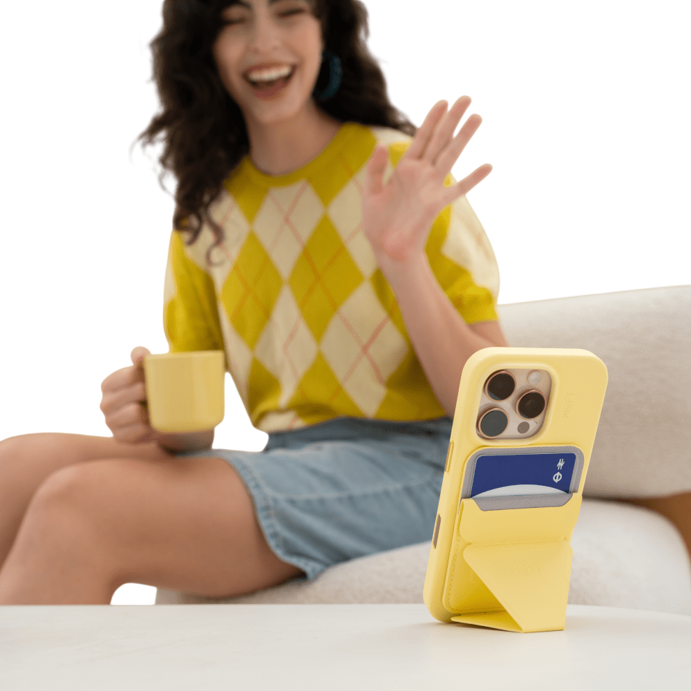 Moft Snap-on Phone Stand & Wallet MOVAS™ - MagSafe Compatible