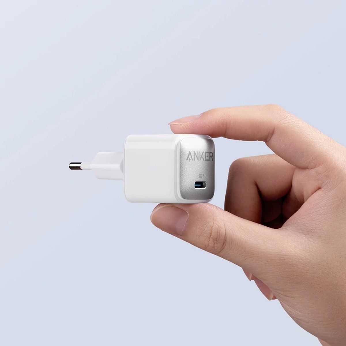 شاحن أنكر 511 USB-C نانو برو 20 واط مع ضمان رسمي لمدة 18 شهرًا