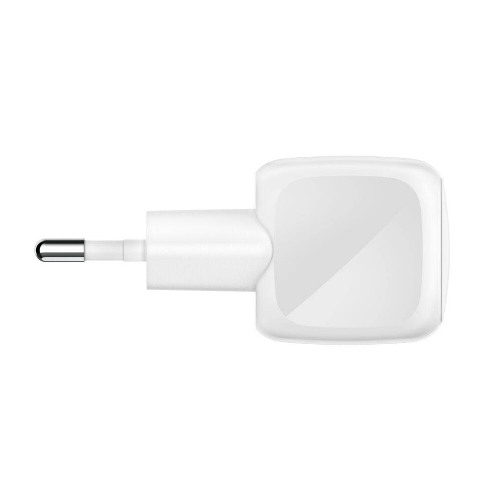 Belkin 20W USB-C wall charger EU plug detail