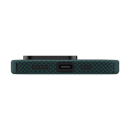 Benks Aurora ArmorAir Case built with Kevlar® for iPhone 15 Pro Max