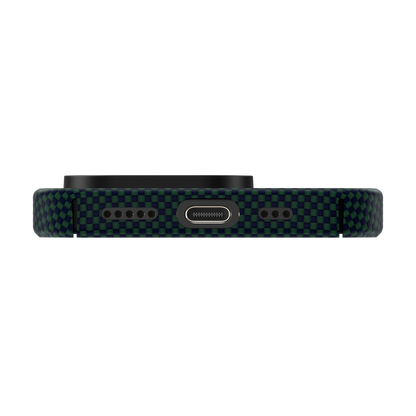 Benks Aurora ArmorAir Case built with Kevlar® for iPhone 16 Pro