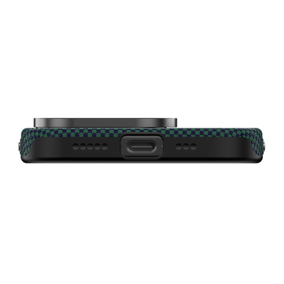 Benks Aurora ArmorPro Case built with Kevlar® for iPhone 16 Pro
