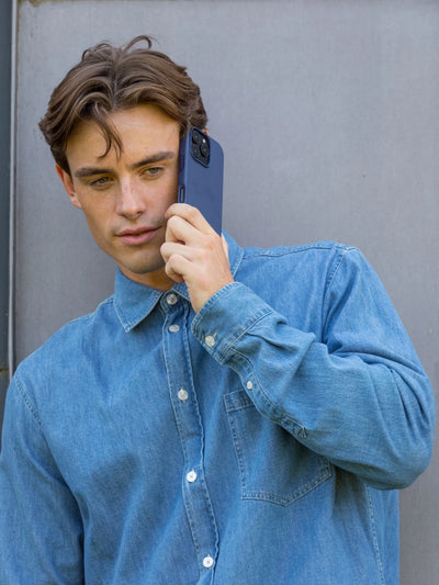 دبرامانتي 1928 آيسلندا ألترا D3O غلاف لآيفون 16 برو ماكس