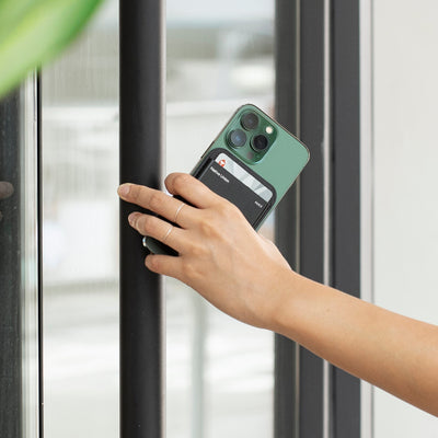 Native Union (Re)Classic MagSafe Wallet