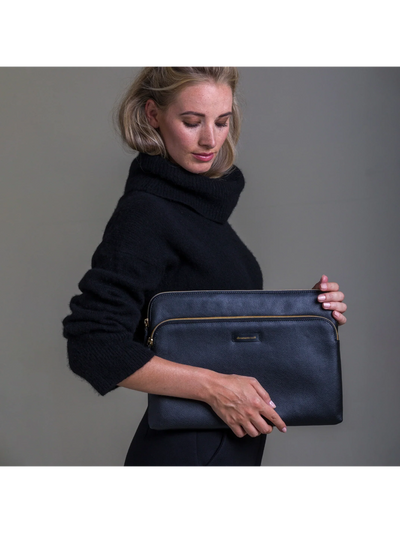 دبرامانتي 1928 باريس بلس سليف لماك بوك برو 14"