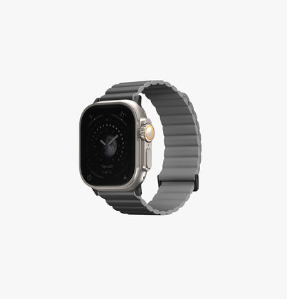 Uniq Revix Premium Edition لساعة Apple Watch Ultra 49mm وApple Watch Series 9/8/7 45mm