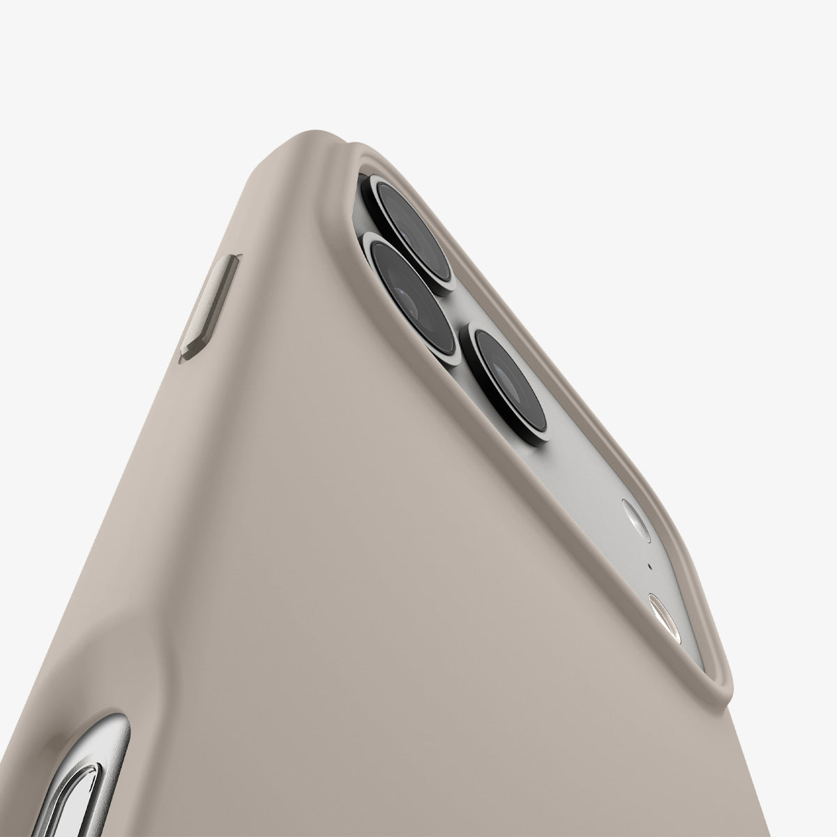 Spigen Silicone Fit (MagFit) Case for iPhone 17 Pro Max / iPhone 17 Pro