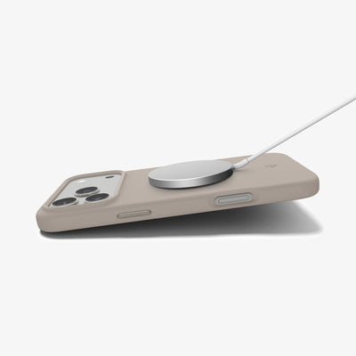 Spigen Silicone Fit (MagFit) Case for iPhone 17 Pro Max / iPhone 17 Pro