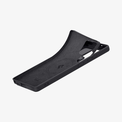 حافظة Spigen Silicone Fit (MagFit) لهاتف Samsung Galaxy S25 Ultra