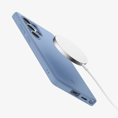 حافظة Spigen Silicone Fit (MagFit) لهاتف Samsung Galaxy S25 Ultra