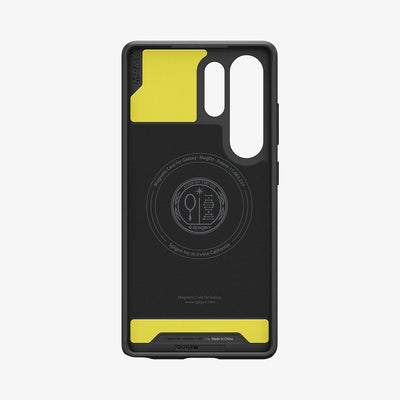 حافظة Spigen Rugged Armor (MagFit) لهاتف Samsung Galaxy S25 Ultra