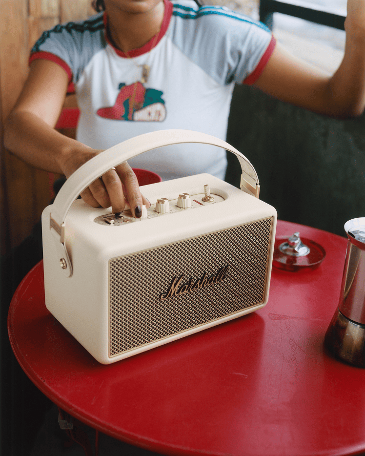 Marshall Kilburn III Portable Bluetooth Speaker - Cream 