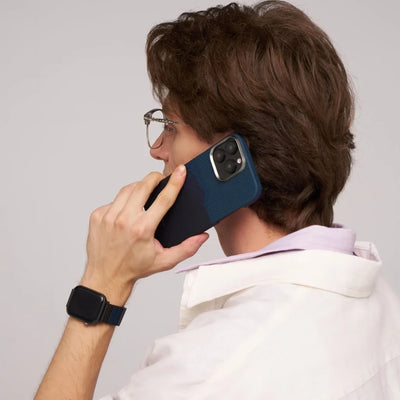 غلاف بيتاكا ستار بيك المنسوج اللمسي لآيفون 16 برو